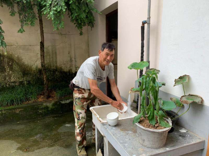 浙江浪川水廠管網延伸工程全麵竣工(gōng) 老百姓喝上幸福水 浙江浪川水廠管(guǎn)網延(yán)伸工程全麵竣工 老百姓喝(hē)上幸福水